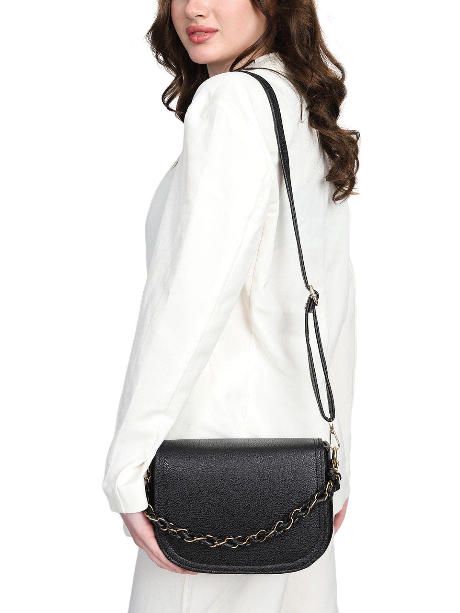 black casual synthetic leather solid handheld bag