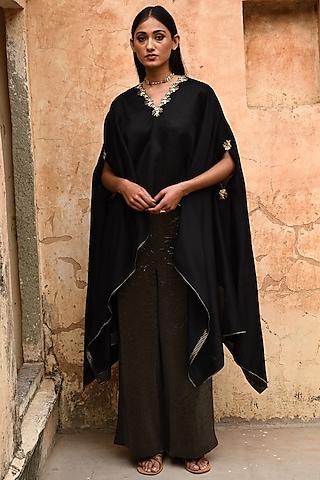 black chanderi embroidered cape set