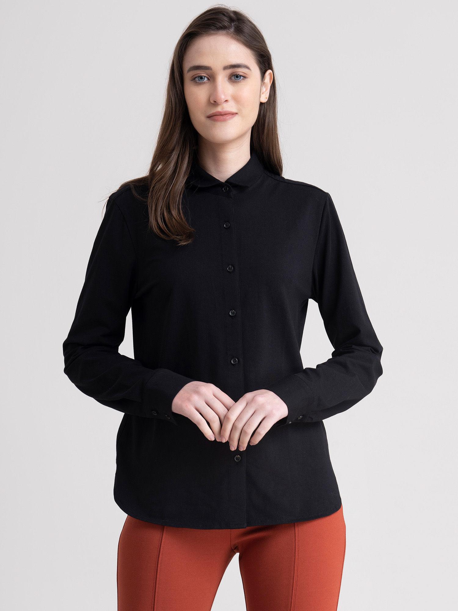 black classic knitted shirt