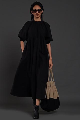 black cotton dress