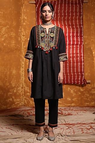 black cotton embroidered kurta set