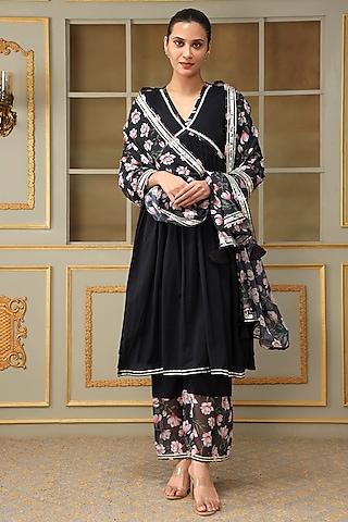 black cotton gota embroidered straight kurta set