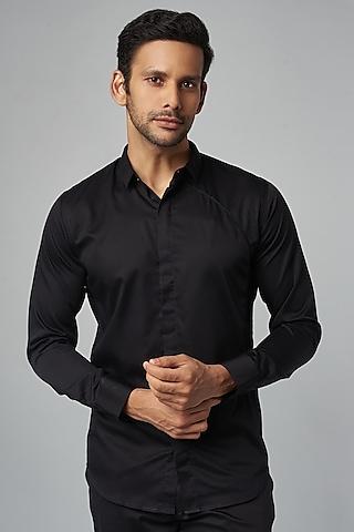 black cotton shirt