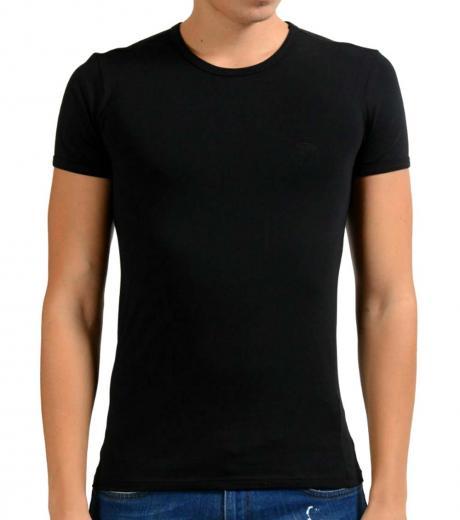 black crewneck t-shirt