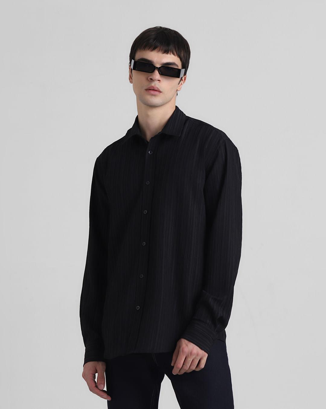 black crinkle weave shirt