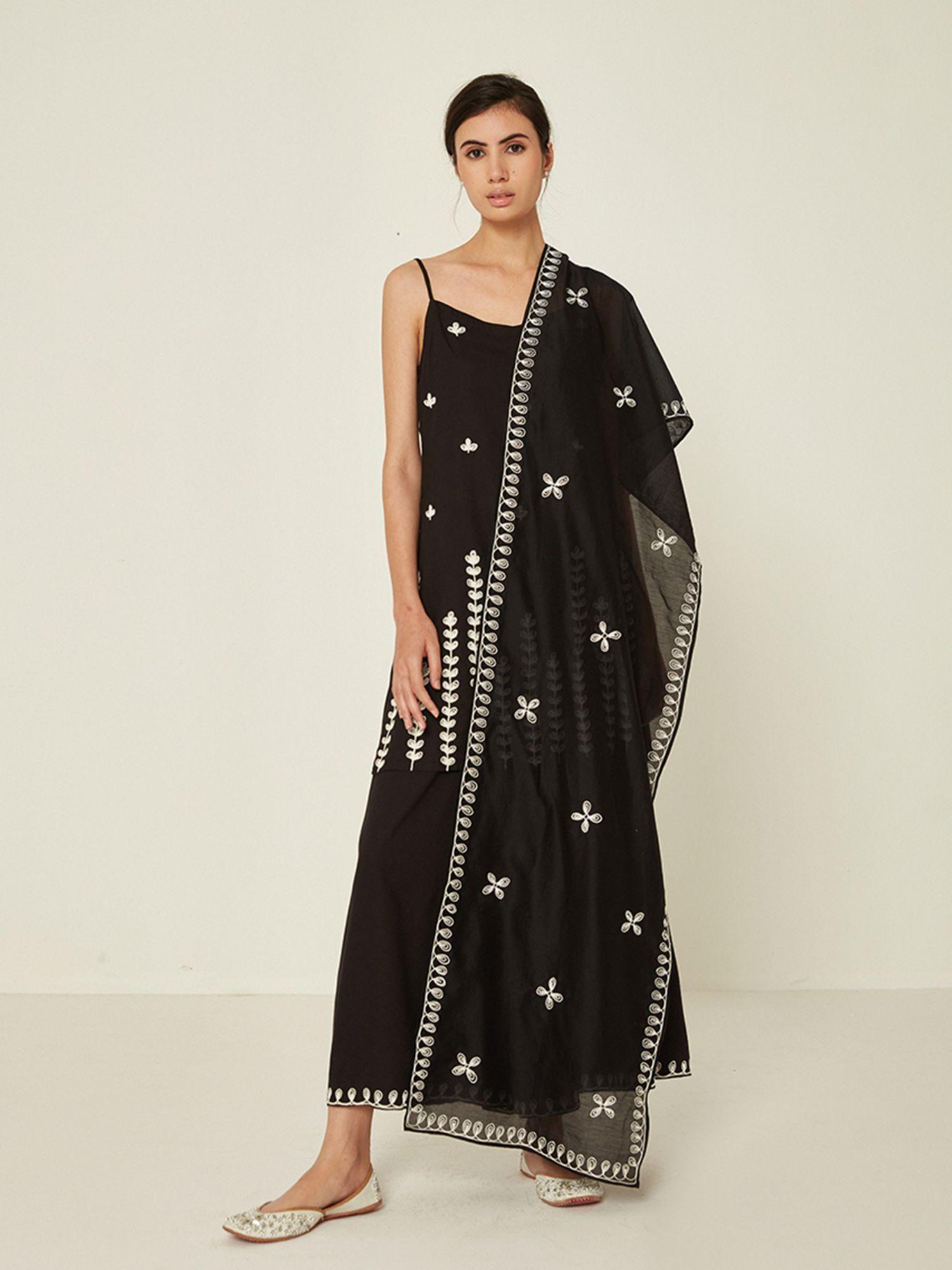 black dori embroidered dupatta