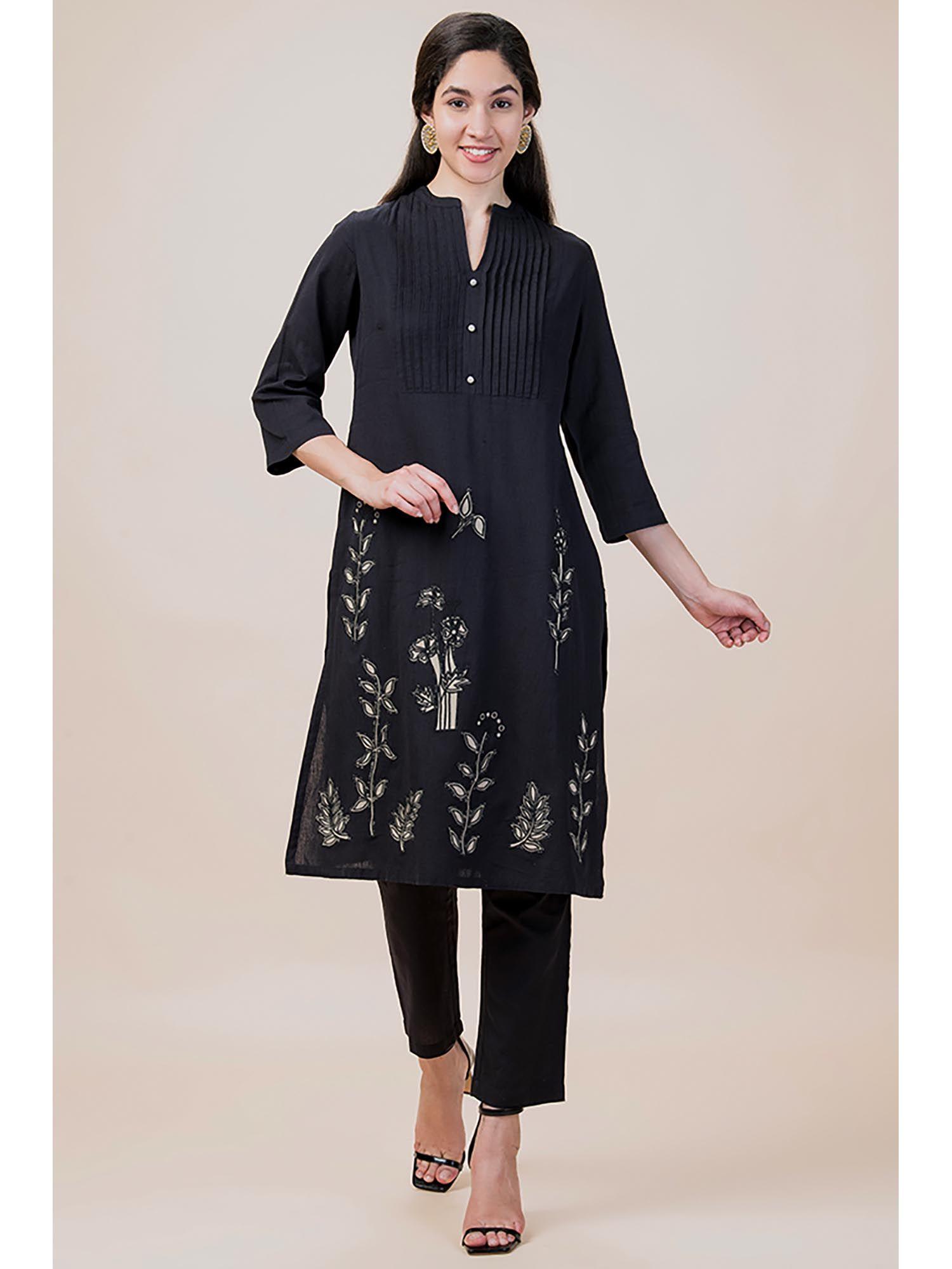 black embroidered and pleated ethnic mandarin collared kurta