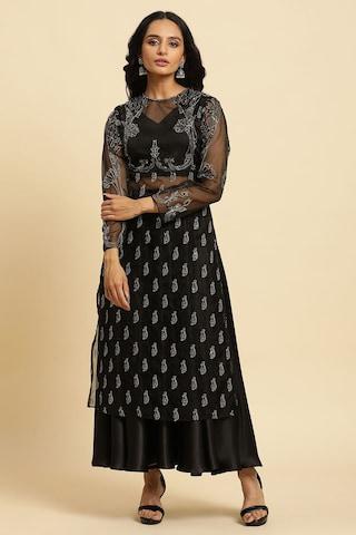 black embroidered ethnic full sleeves round neck women slim fit skirt kurta set