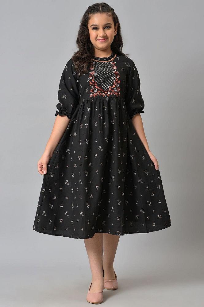 black embroidered floral print flared dress