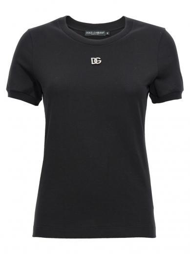 black essential t-shirt