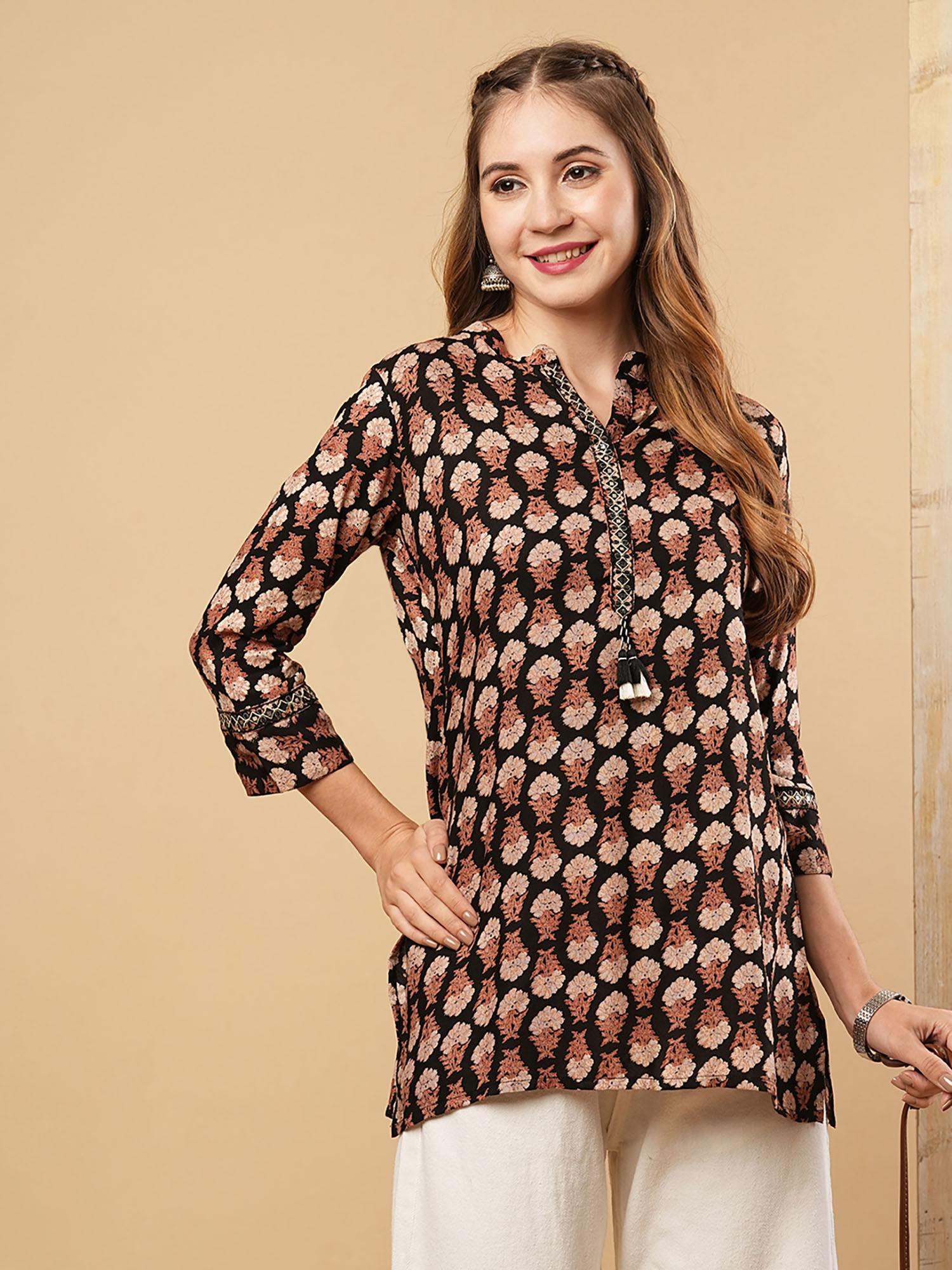 black floral printed & mirror embroidered kurti