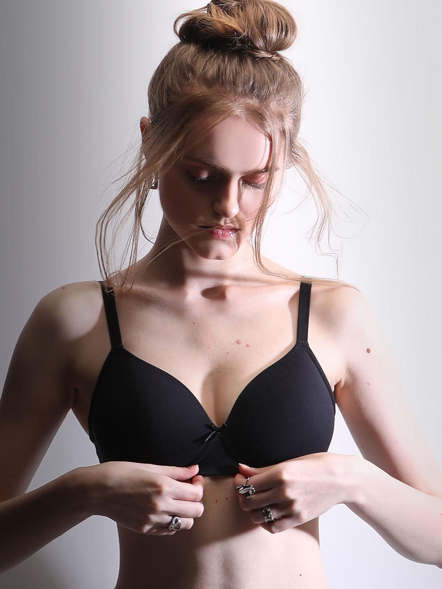 black full coverage padded non-wired bra