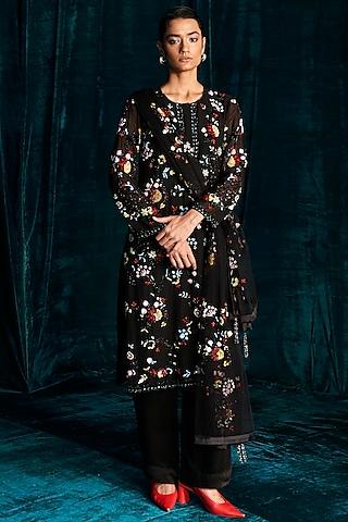 black georgette cutdana embroidered kurta set