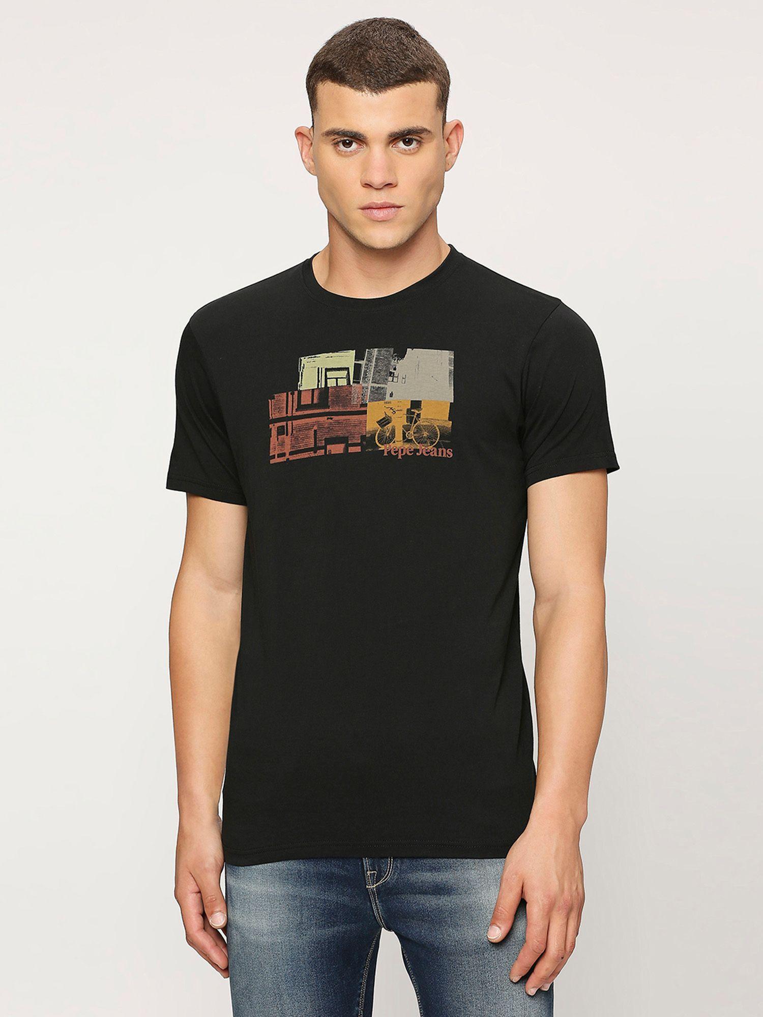 black graphic print short sleeves t-shirt