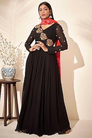 black handcrafted pleated anarkali set