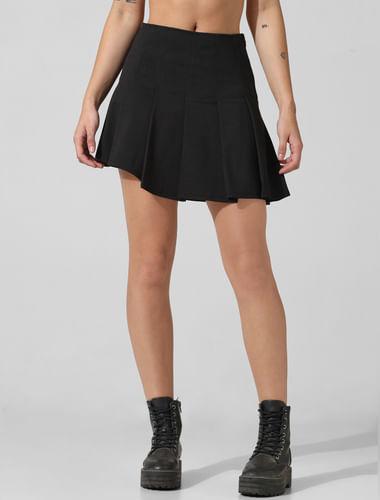 black high rise pleated skorts