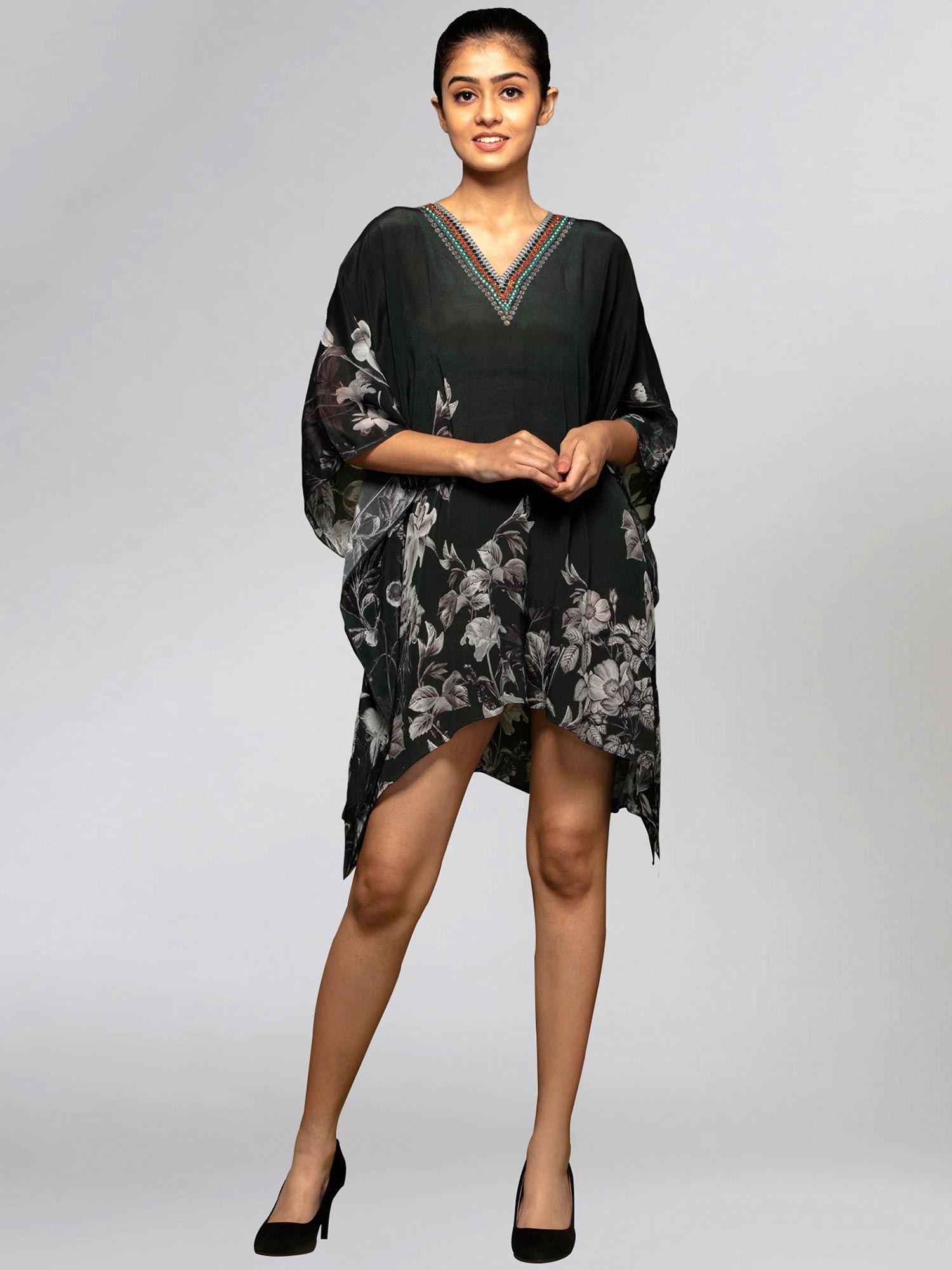 black kaftan