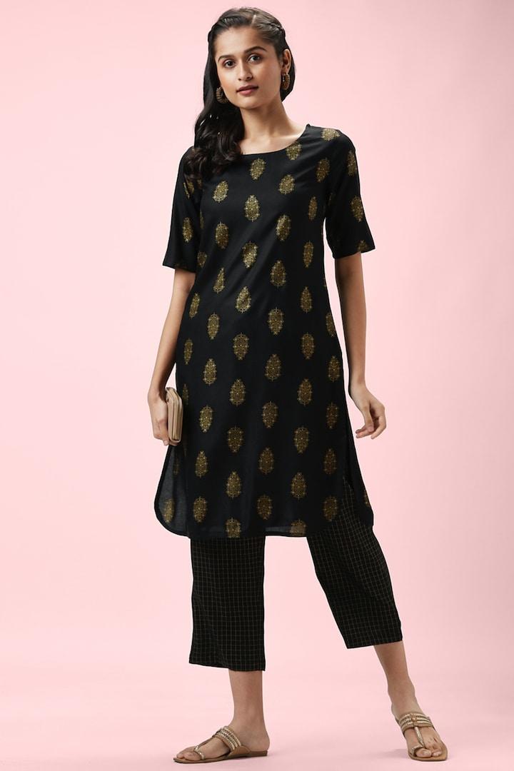 black kurta & pants set