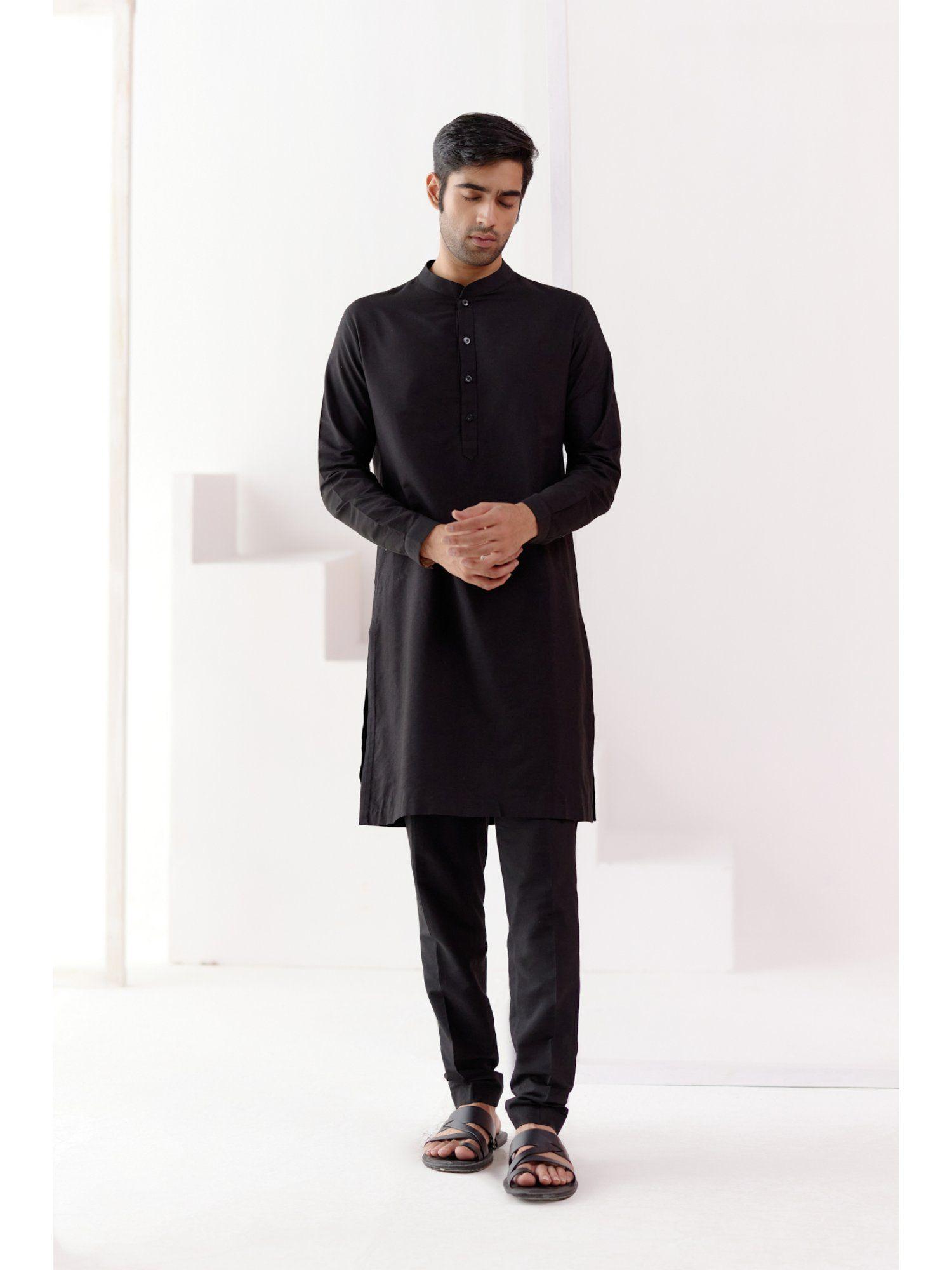 black kurta with pin tucks bundi (set of 4)