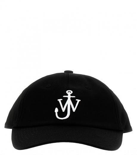 black logo cap