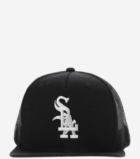 black logo embroidery baseball cap