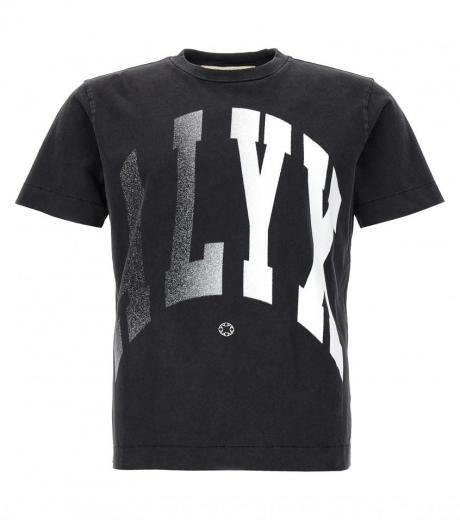 black logo print t-shirt