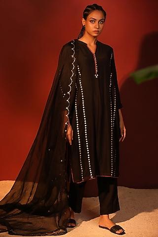 black mul chanderi hand embroidered kurta set