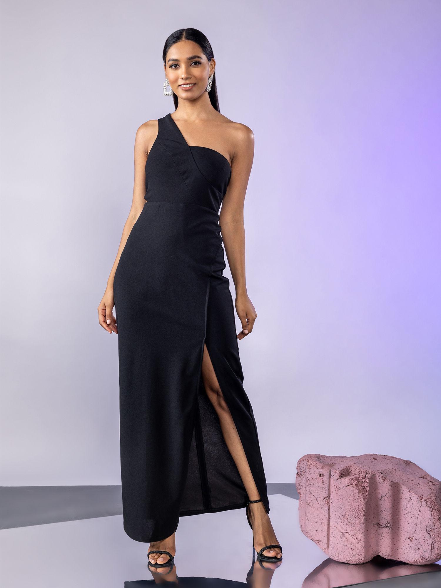 black one shoulder cut out gown