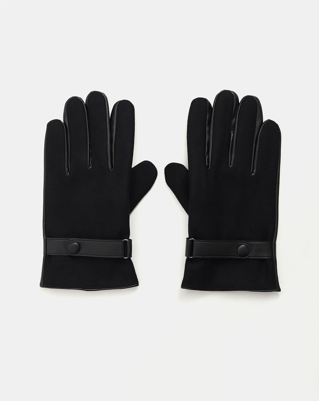 black plain coloured gloves
