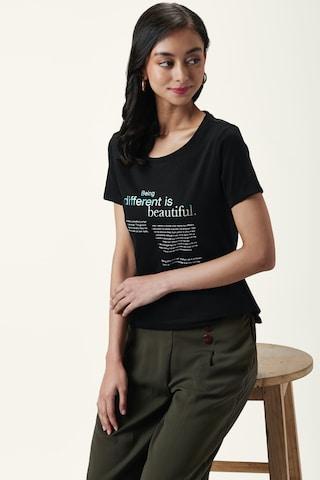 black printed casual half sleeves round neck women regular fit t-shirt