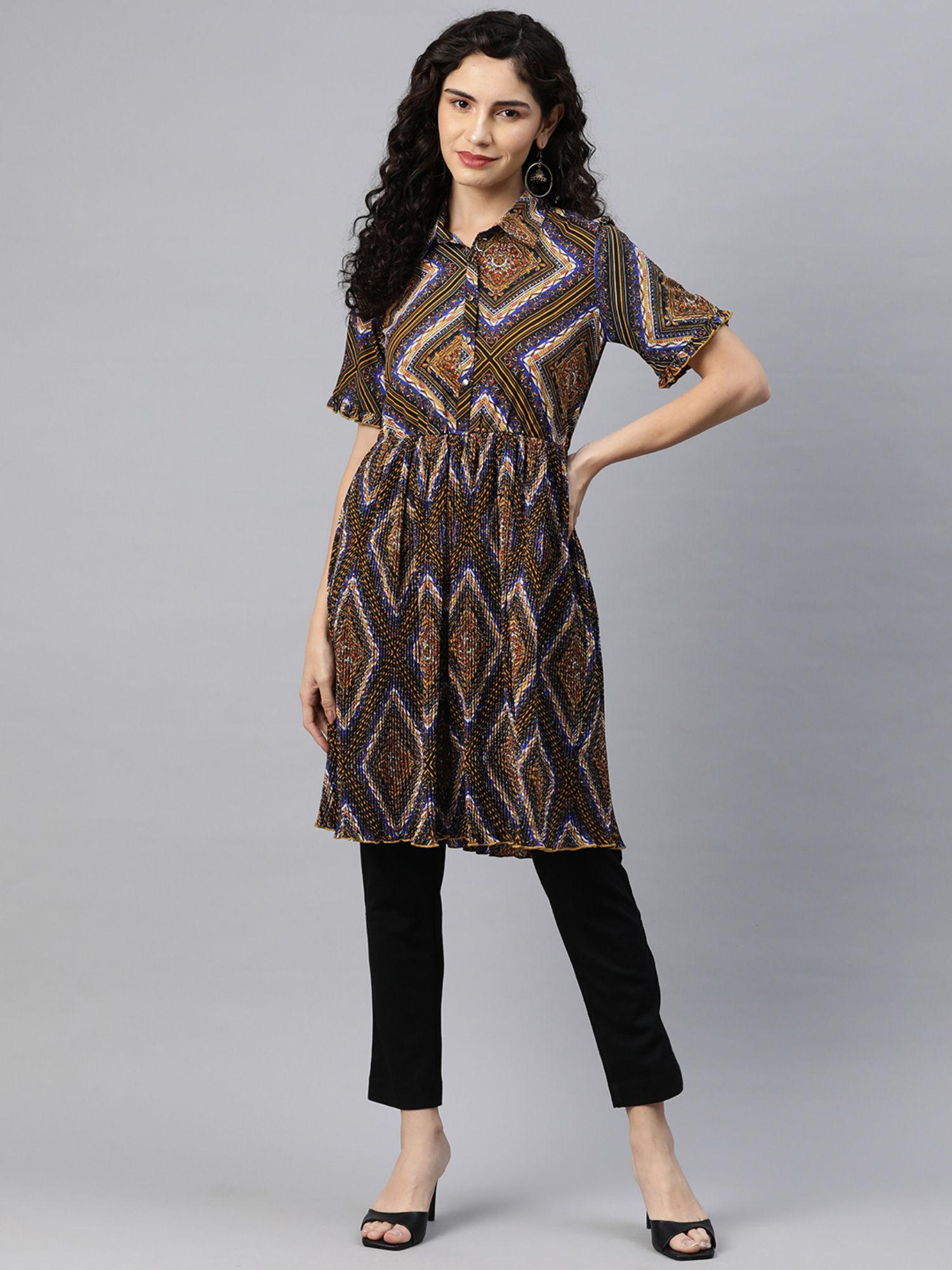 black printed pleated tunic