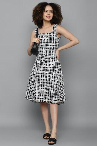 black printeded square neck formal knee length sleeveless women regular fit dress