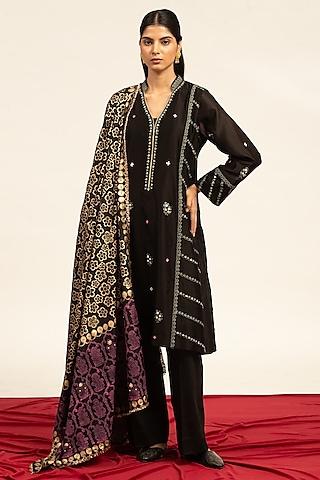 black pure chanderi machine & hand embroidered side paneled kurta set