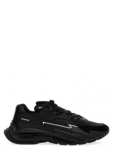 black run-row sneaker