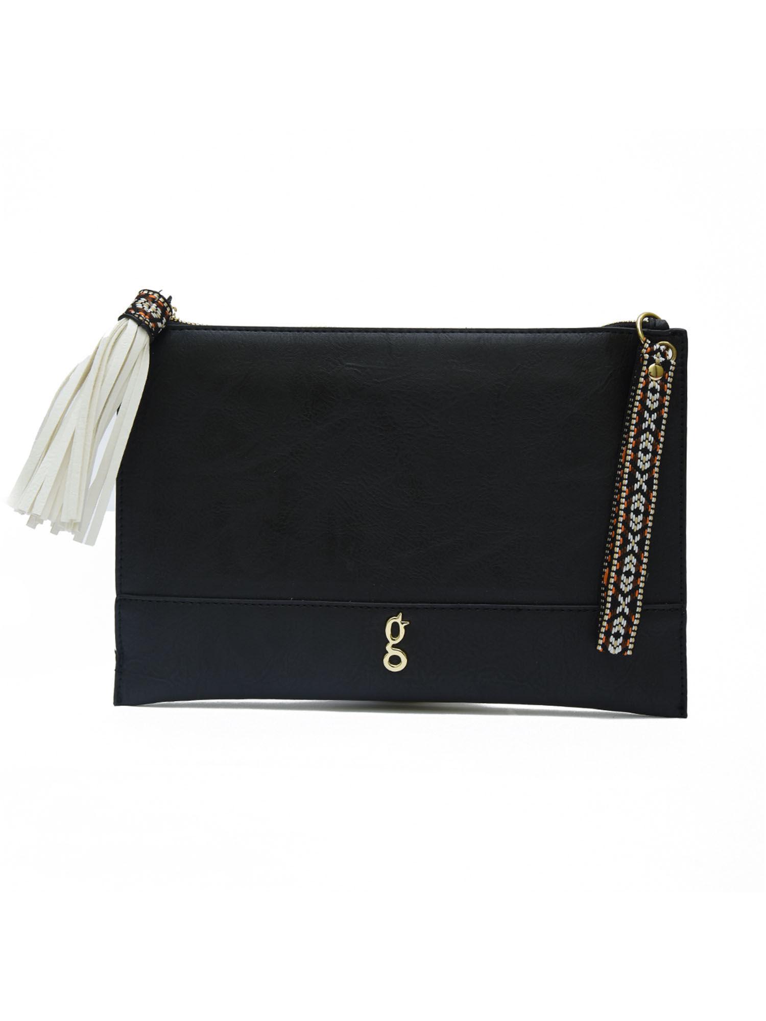 black solid clutch (s)
