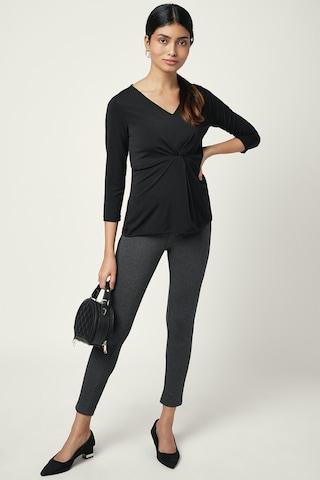 black solid formal 3/4th sleeves v neck women slim fit top