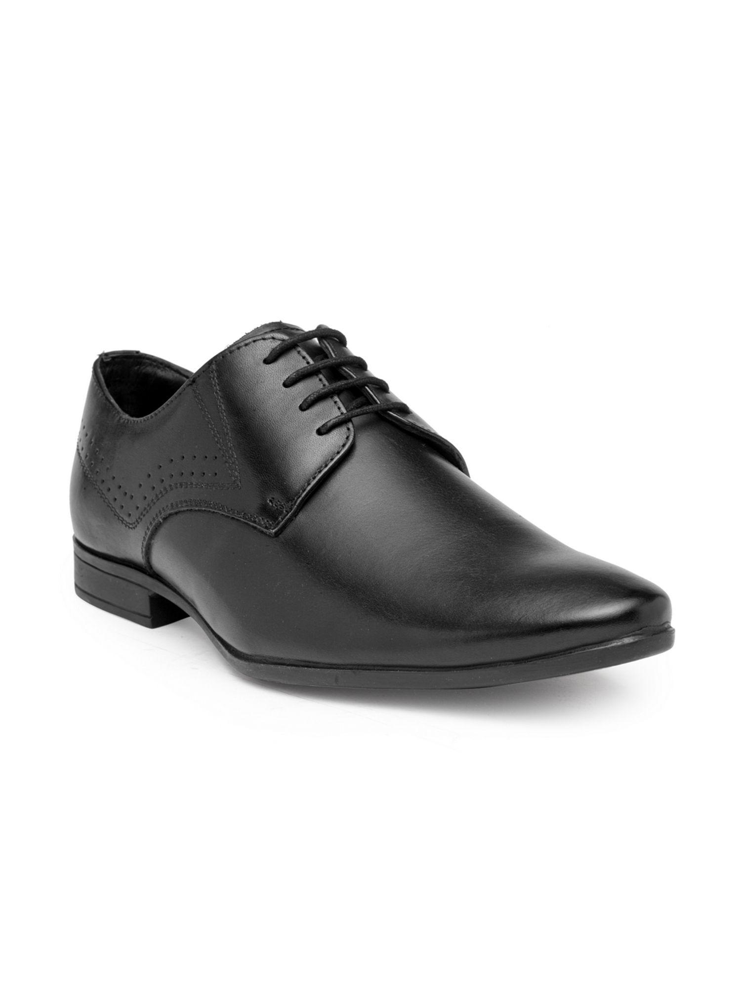 black solid formal shoes