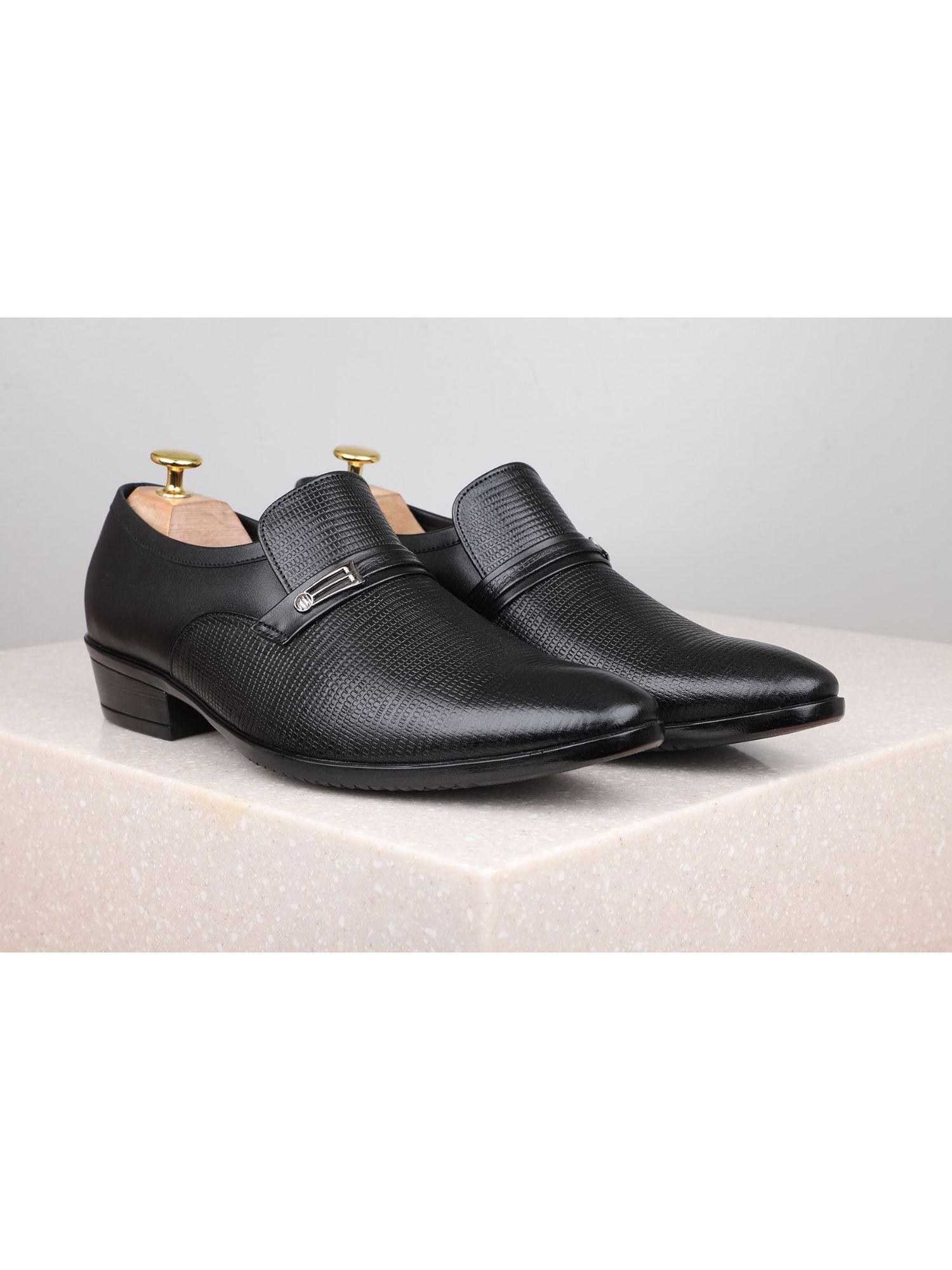 black solid-plain formal shoes