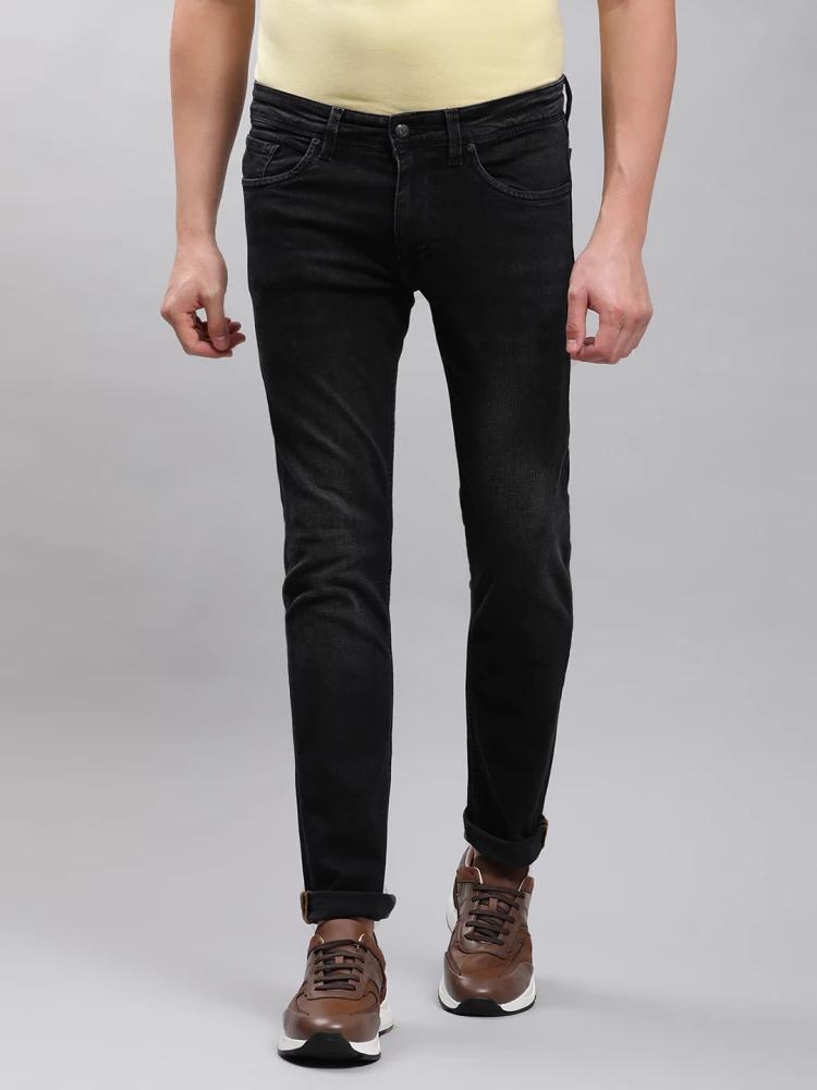 black solid regular fit jeans