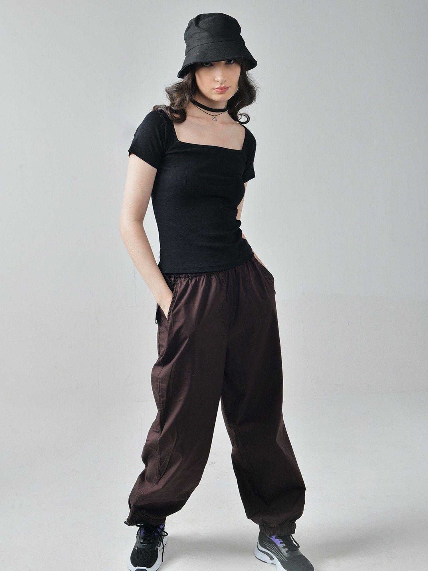 black square neck top & brown parachute pants (set of 2)