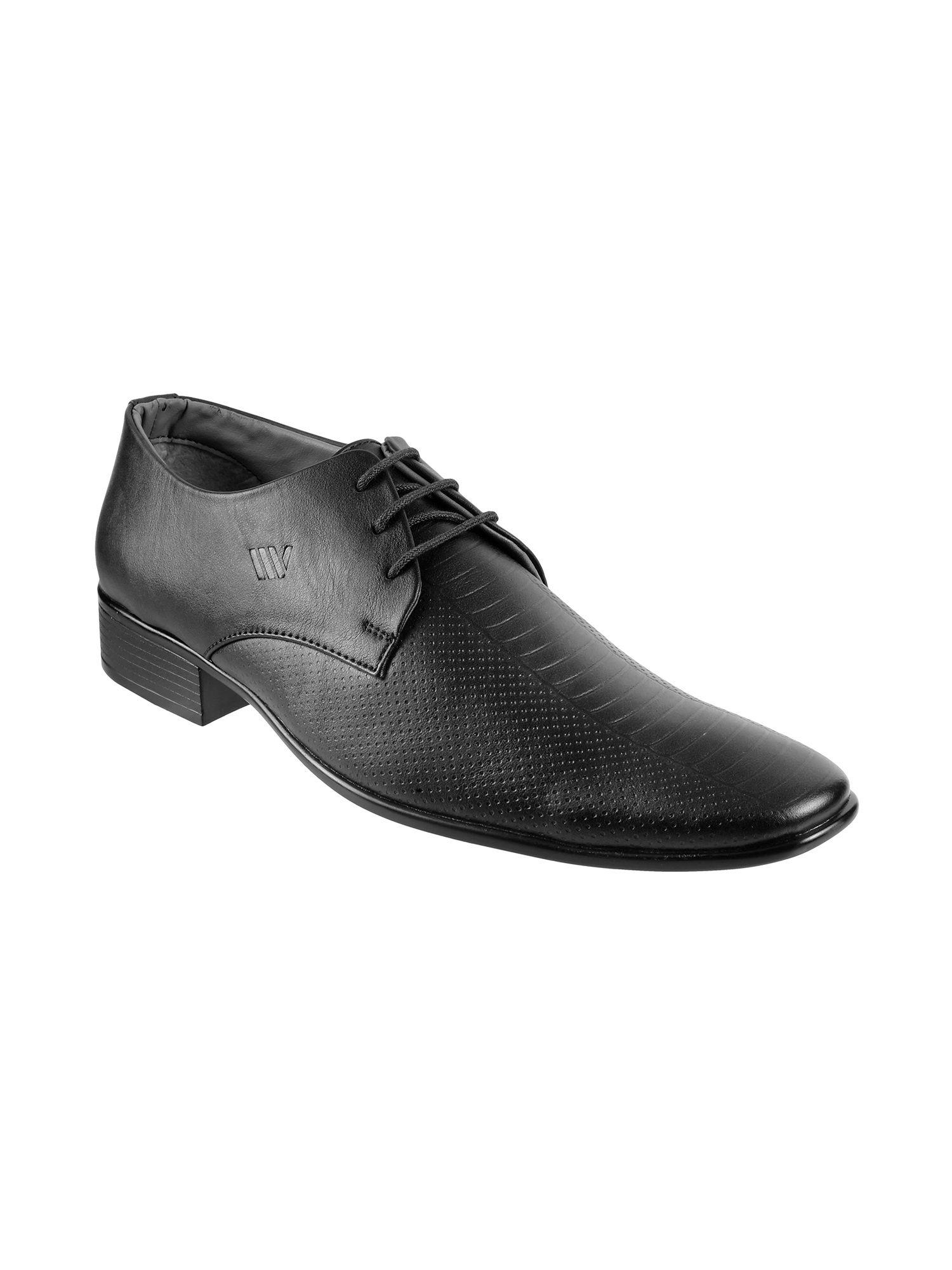 black synthetic solid brogues