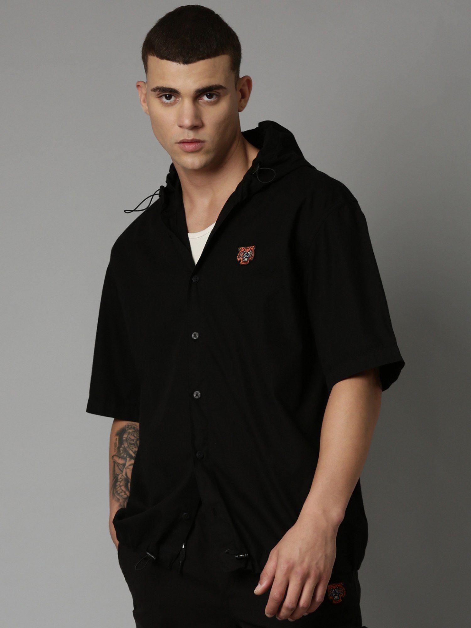 black taika short sleeve oversized hooded shirt