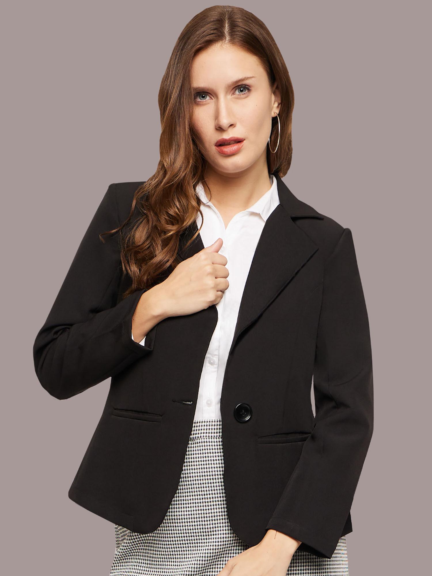 black tailored fit blazer