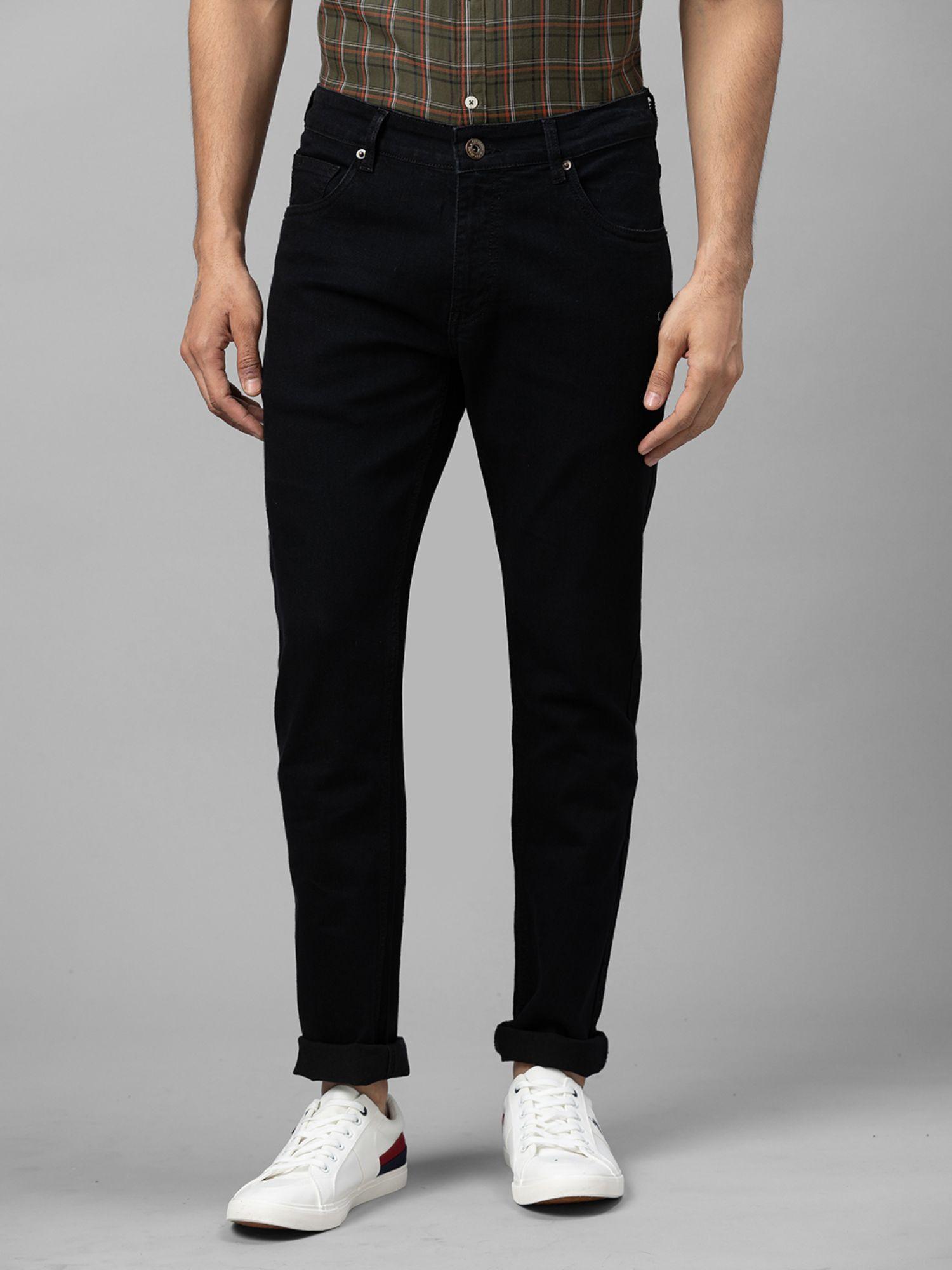 black tapered fit jeans