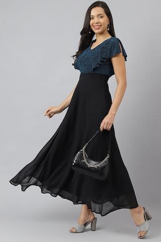 black textured v neck party maxi cap sleeves women flared fit dress