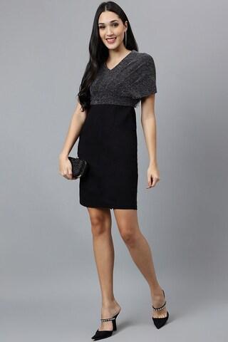 black textured v neck party thigh-length short sleeves women regular fit dress