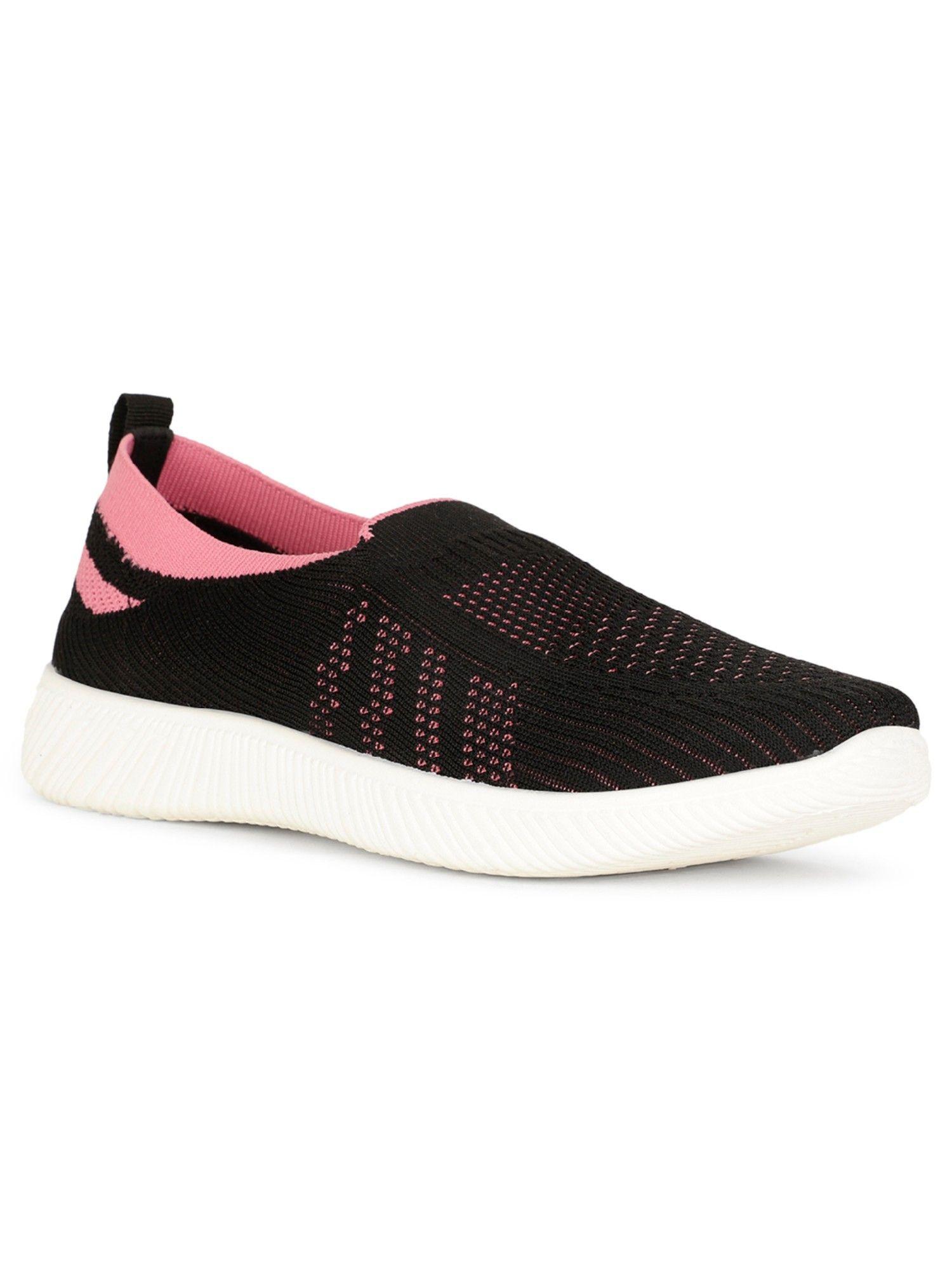 black women slip-on sports shoes