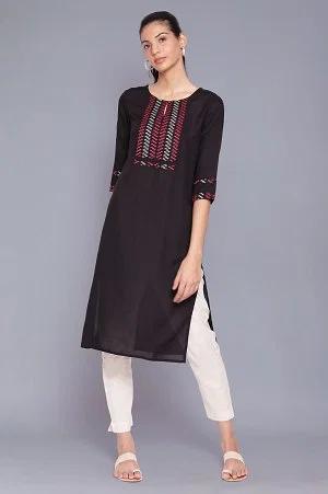 black yarn-dyed round neck kurta