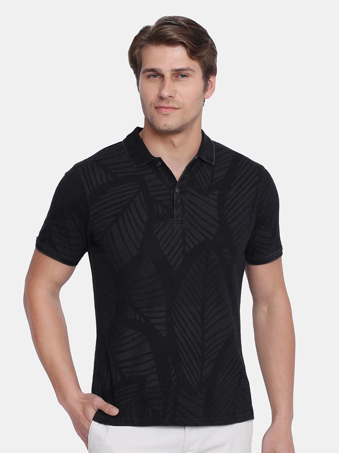 blackberrys men black printed polo collar slim fit t-shirt