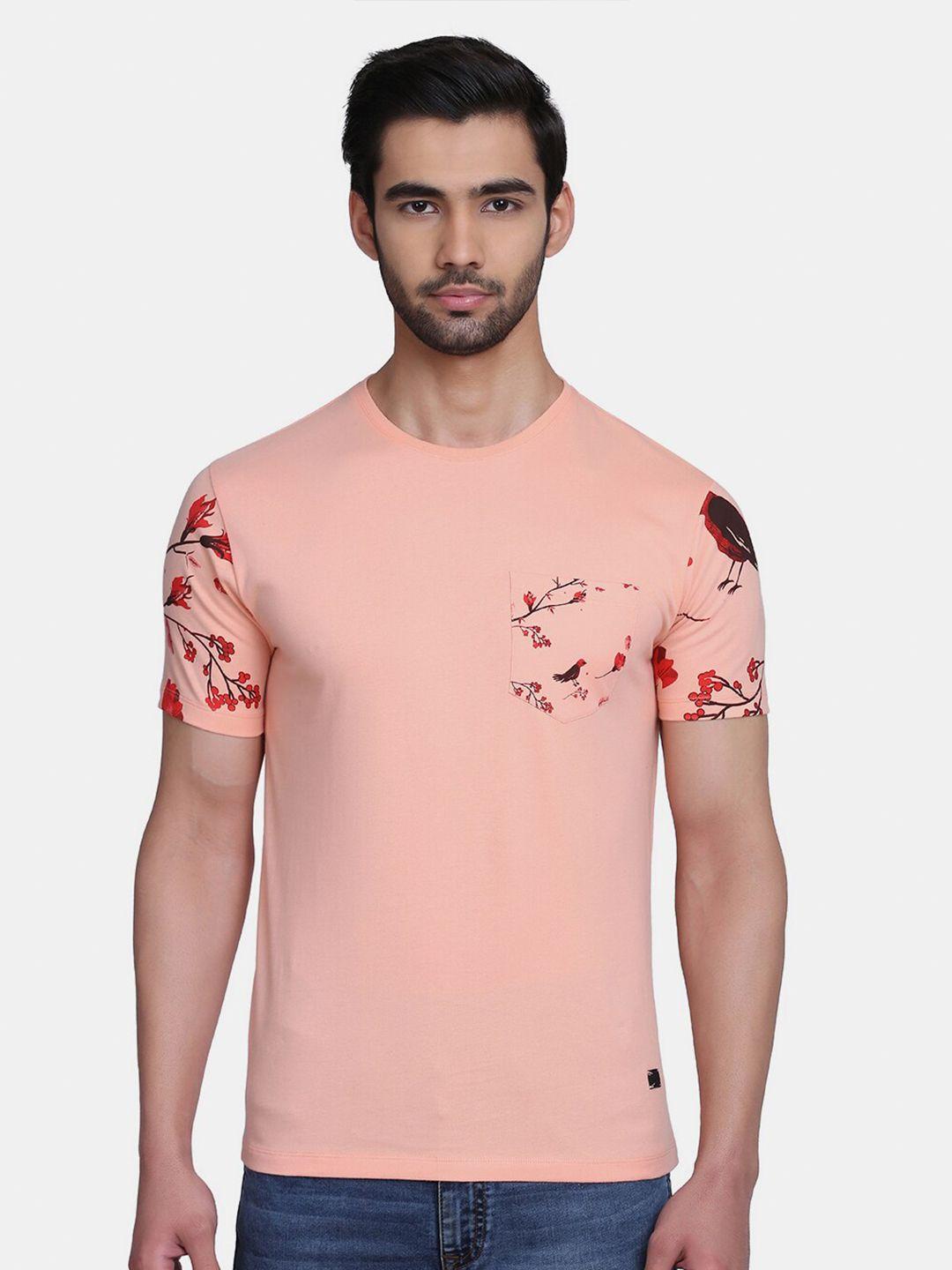 blackberrys men peach-coloured floral printed slim fit cotton t-shirt